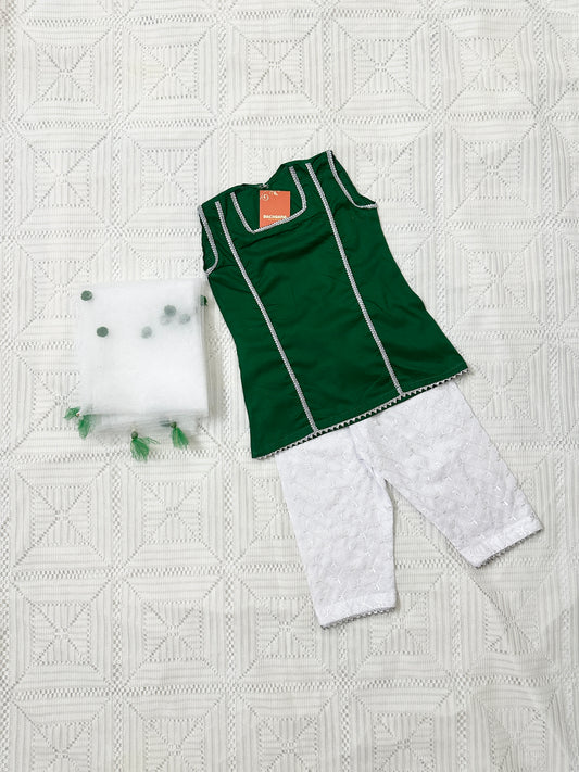 Green Shirt with White ChikenKari Trouser and Net Dupatta